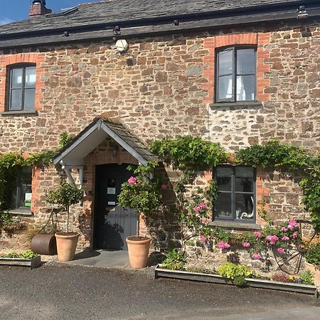 Molesworth Accommodation, Pyworthy, Devon Holsworthy Bagian luar foto